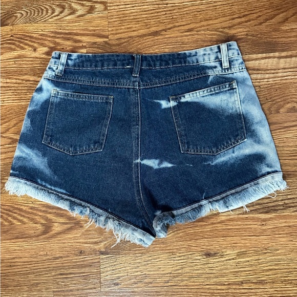 NWT BiBi US Flag Theme Bleached Denim Shorts, Large - Picture 6 of 9